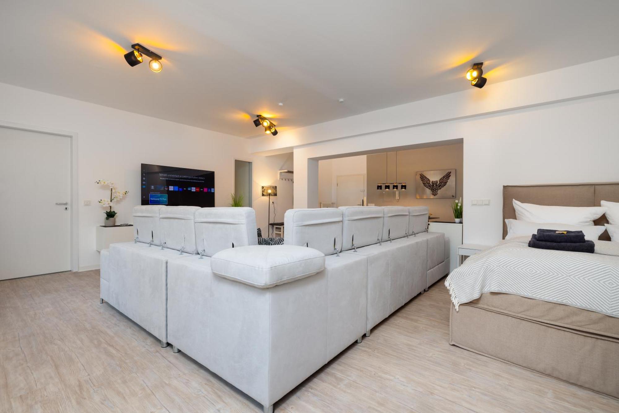 Primero City-Loftdomizil Innenstadt 84Qm Mit Grosser Gemeinschaftsterrasse Augsburg Kültér fotó